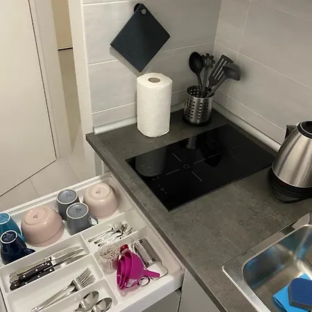 Stadio 1 - Monolocali Con Bagno Privato Apartament Werona